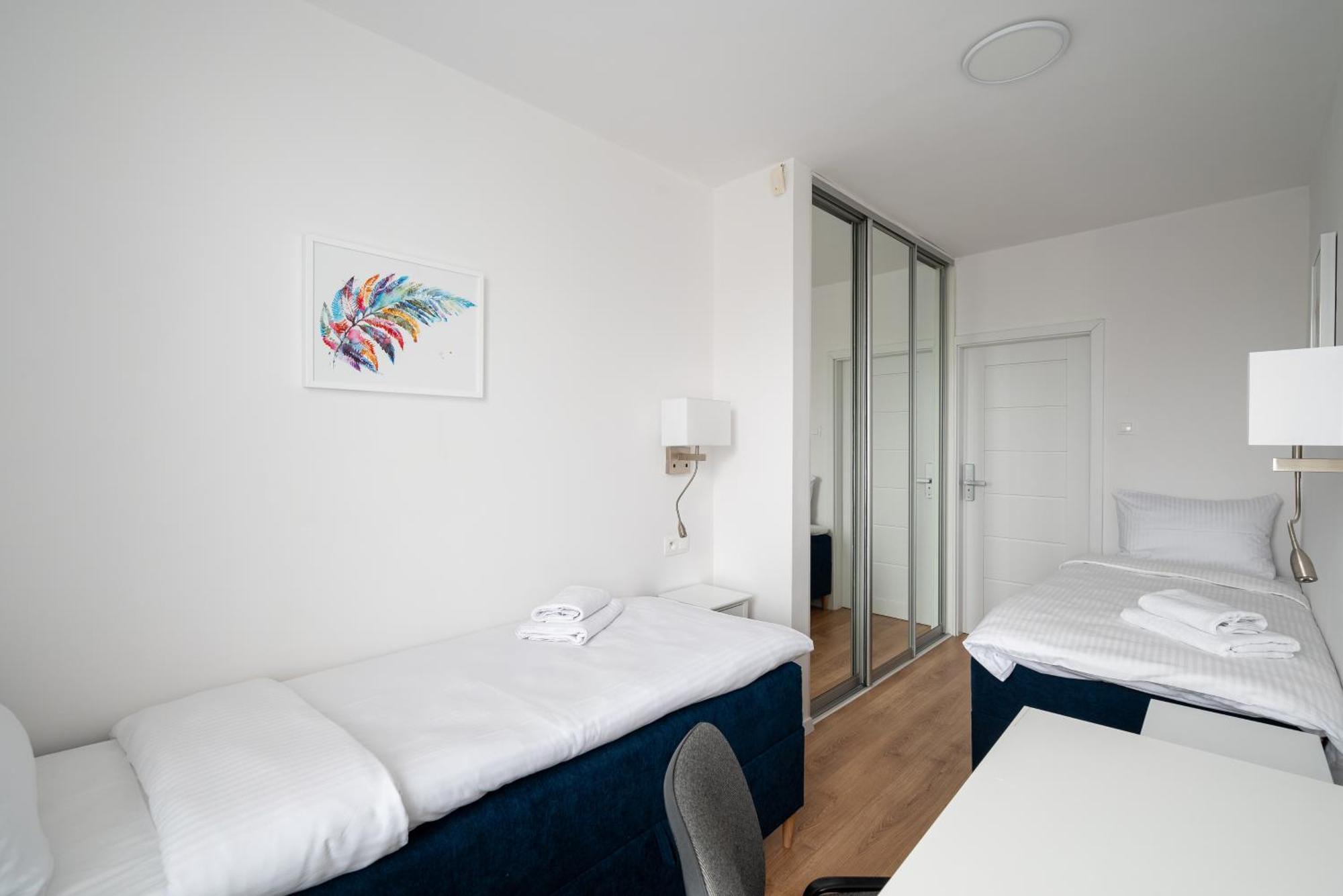 Krasinski Garden Comfort Apartment Warschau Exterior foto